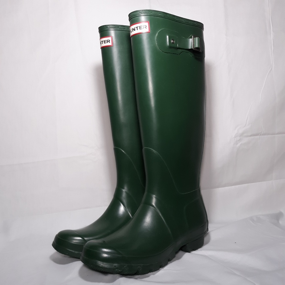 HUNTER Original Tall Green Rain Boots Size 8